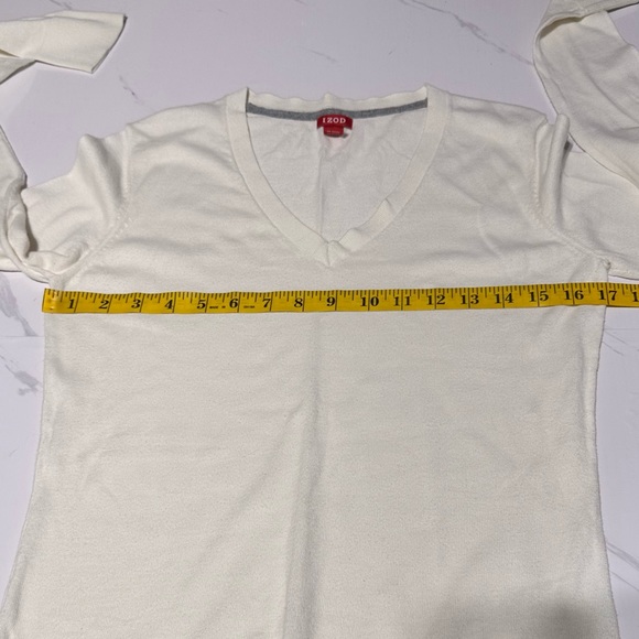 Izod EUC Cream White Knit Cotton V-neck Ribbed Light Sweater Size Small - Picture 9 of 10